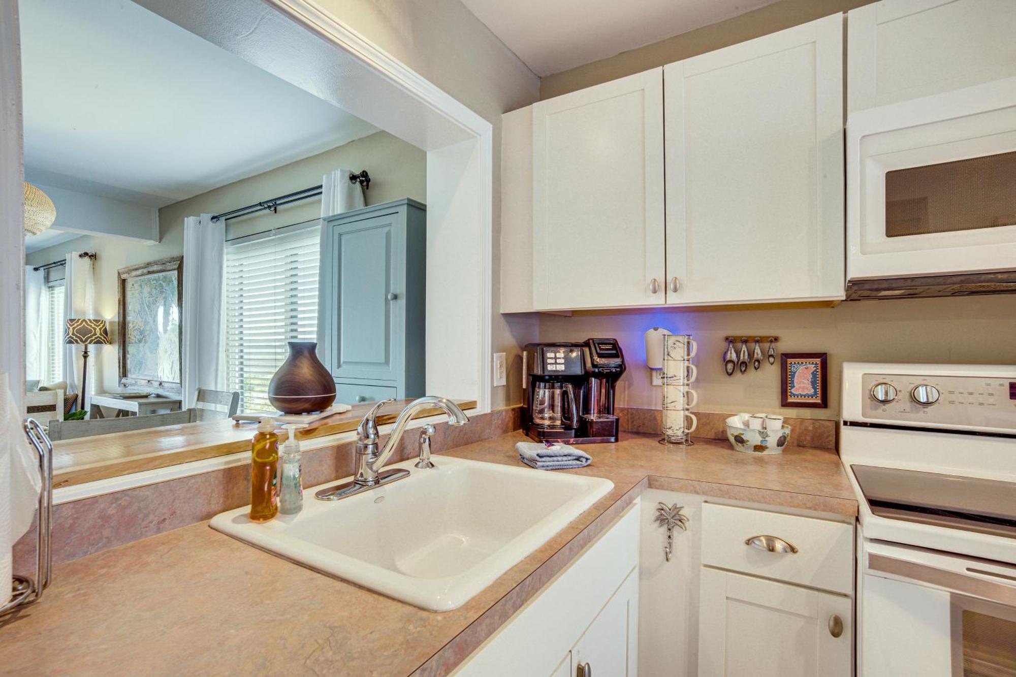 Harbor Island Condo With Deck - Steps To Beach! Oceanmarsh Subdivision Εξωτερικό φωτογραφία